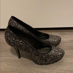 silver Sparkly Graceland pumps